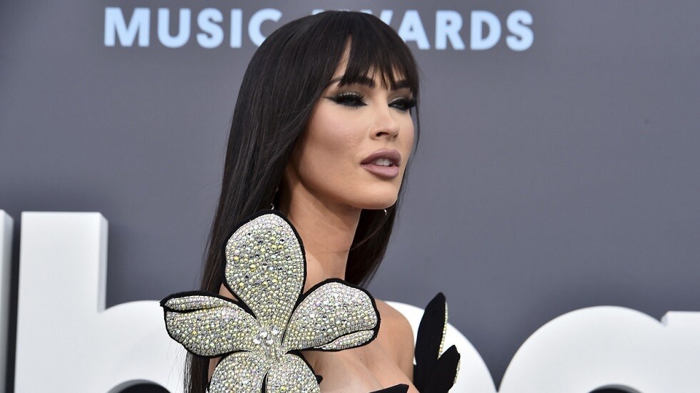 "دمية أوكرانية منفوخة".. ميغان فوكس تثير غضبا عارما بتصريح جريء!