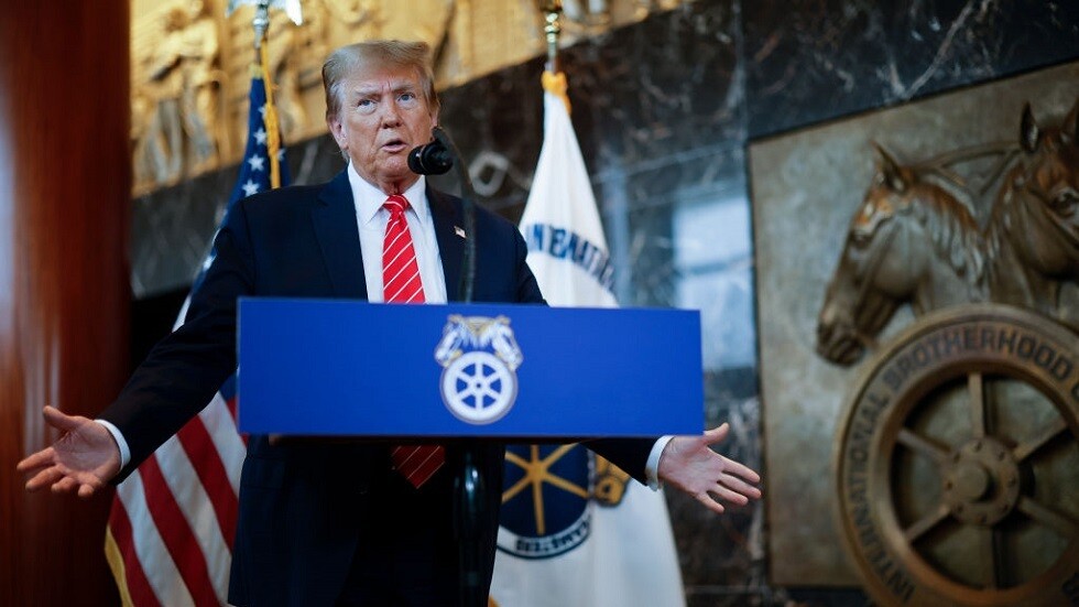 ترامب يدين قرار محاكمة الاحتيال "الصوري" في نيويورك