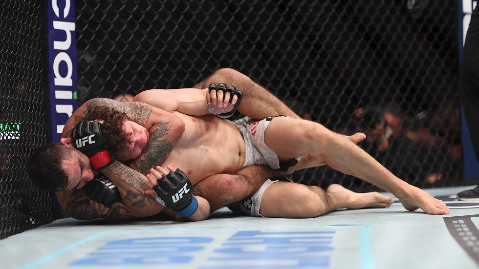 المقاتل الروسي كوبيلوف يخسر بحركة 