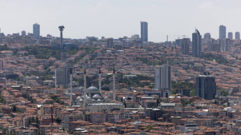 تركيا تخطط لتخفيض أسبوع العمل إلى 40 ساعة