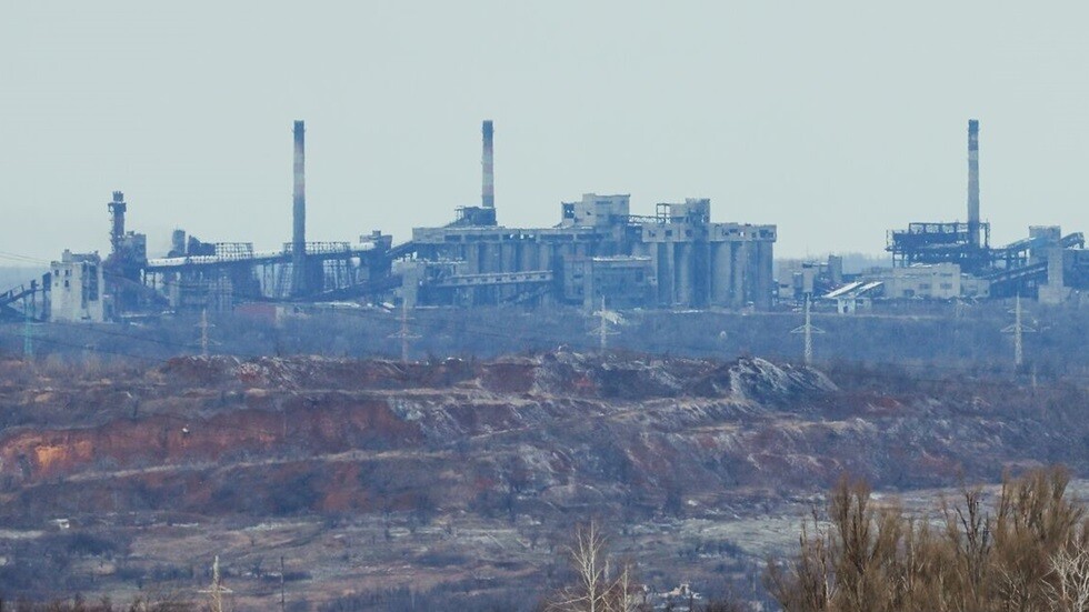 "سي إن إن": فقدان قوات كييف لأفدييفكا قد يكون نقطة تحول في الصراع بأوكرانيا