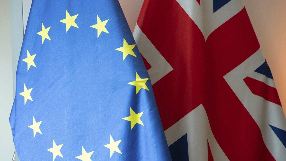 رئيسة وزراء بريطانيا السابقة تتنبأ بمصير "أسود" للغرب في ظل حكم نخب اليسار