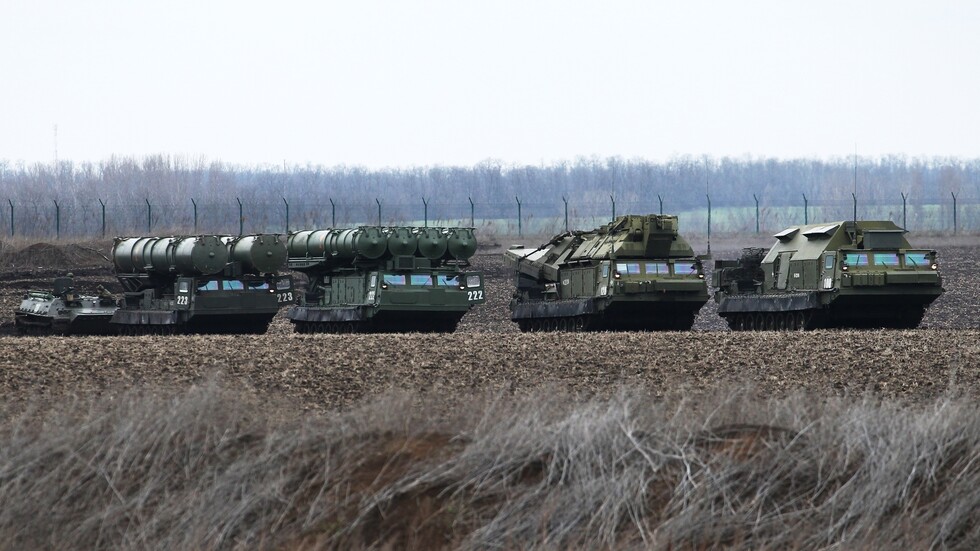 "بوليتيكو": أوساط سياسية في الغرب تخطط لإحياء التعاون مع روسيا