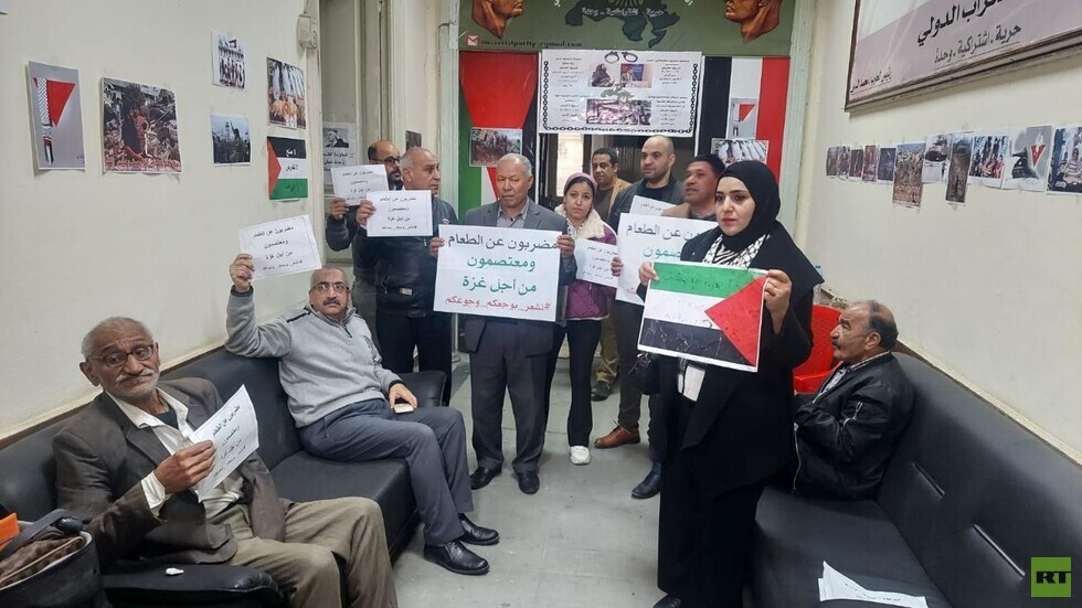 تضامنا مع غزة.. قياديان من الحزب الناصري يعلنان إضرابا عن الطعام واعتصاما بمقر الحزب بالقاهرة 