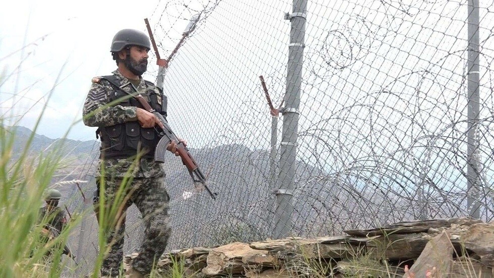 إيران تعلن تصفية أحد قيادات "جيش العدل" في باكستان