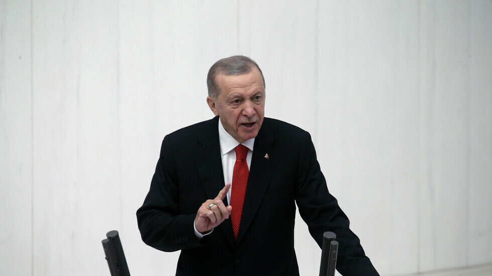 أردوغان يؤكد ضرورة التصدي لمحاولات "التضليل الإسرائيلية"
