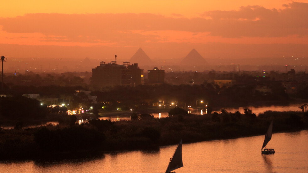مصر.. مصرع 8 أشخاص في حادث غرق مركب النيل والأمن يكشف تفاصيل جديدة (صور)