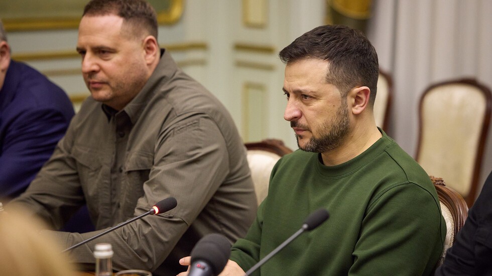 خبير: اليأس سيدفع أوكرانيا للرضوخ والقبول بتسوية سياسية للنزاع