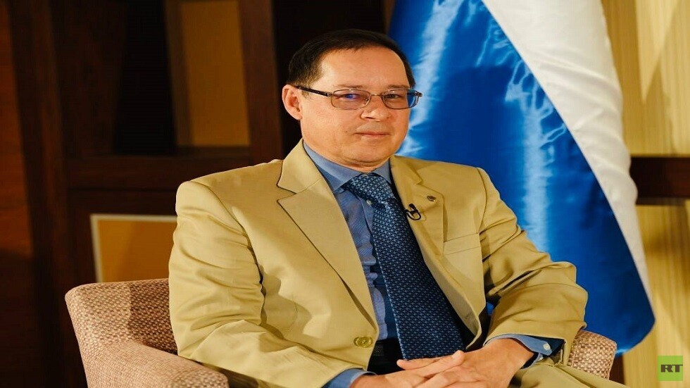 السفير الروسي لدى ليبيا: موسكو تقف على مسافة واحدة من الفرقاء الليبيين