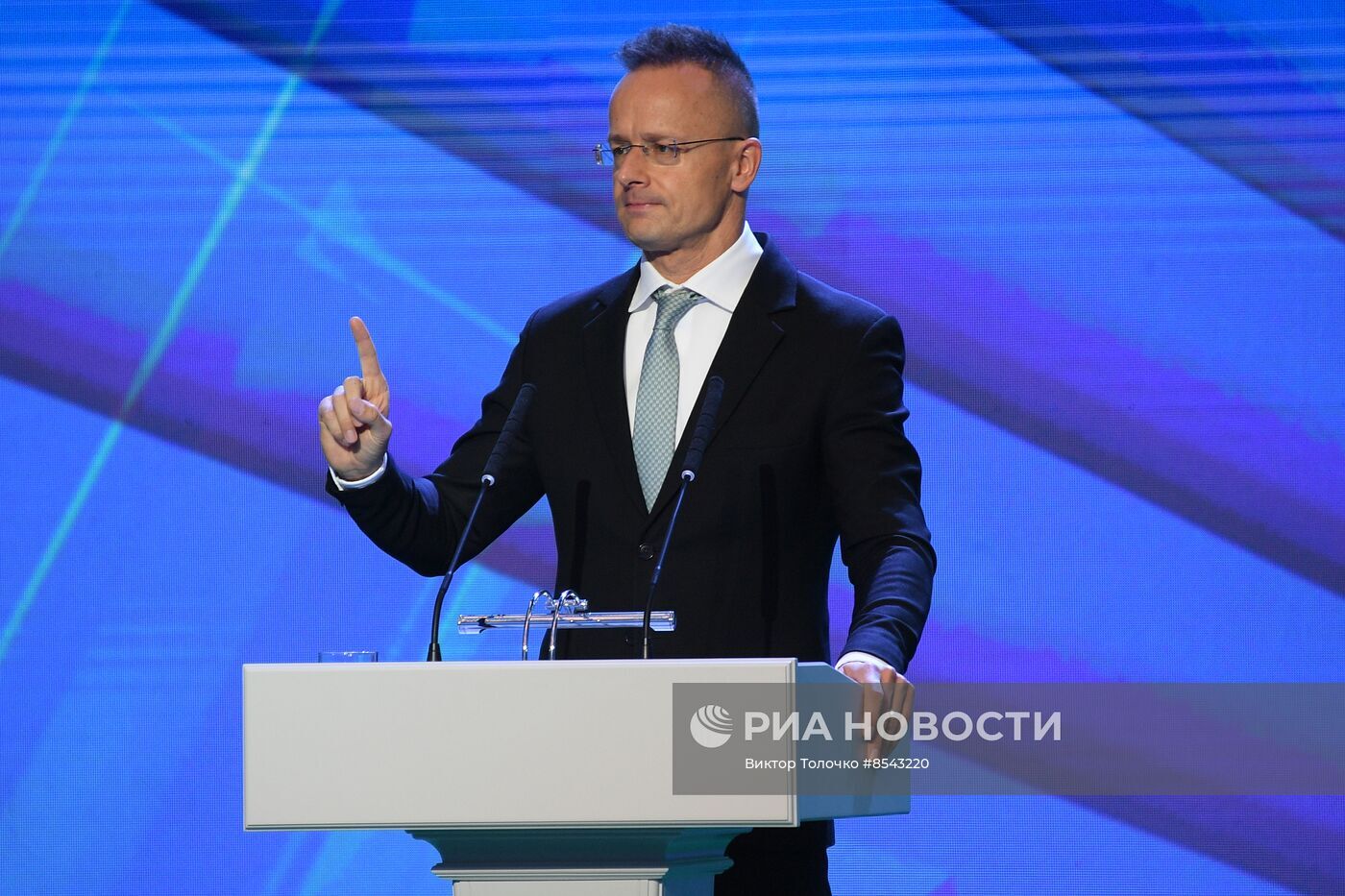 هنغاريا تعلن أنها لن تسمح بفرض الاتحاد الأوروبي عقوبات جديدة ضد روسيا