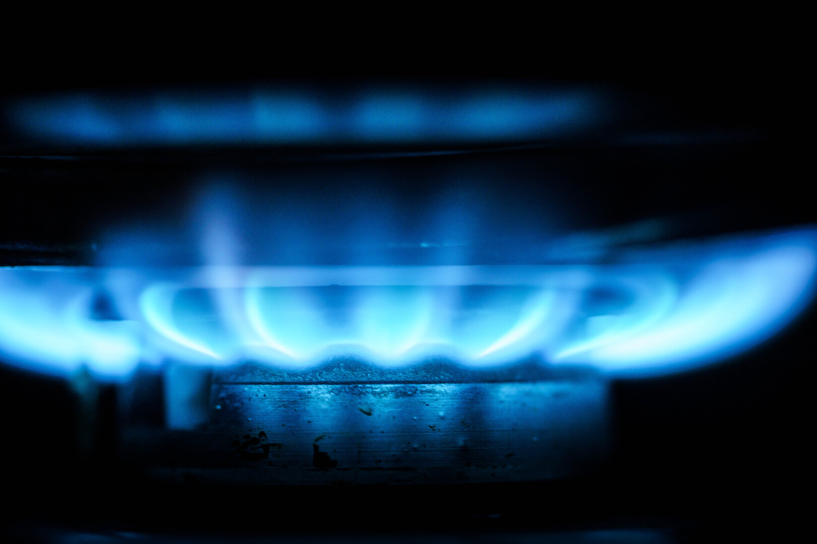 قطر تفرج عن ثمانية مواطنين هنود متهمين بالتجسس