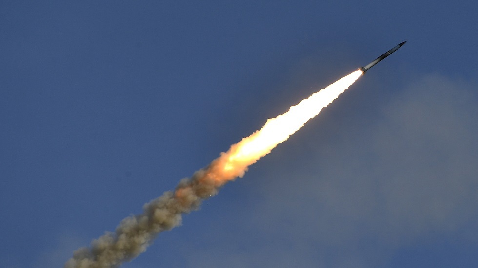 روسيا تختبر صاروخا جديدا للدفاع الجوي