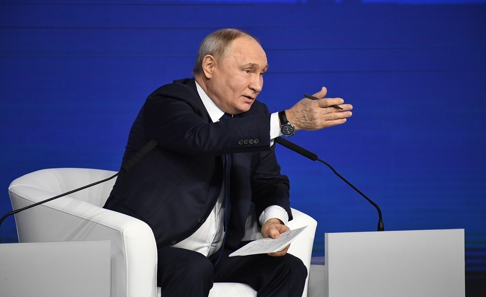 “تأثير بوتين”.. ماسك يعلن كثرة الإقبال على تطبيق “إكس” وأنه الأكثر تحميلا اليوم في الولايات المتحدة “تأثير بوتين”.. ماسك يعلن كثرة الإقبال على تطبيق “إكس” وأنه الأكثر تحميلا اليوم في الولايات المتحدة