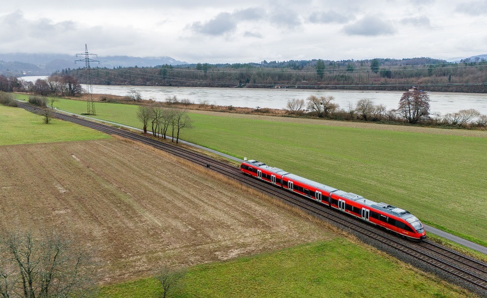 قطار في سويسرا