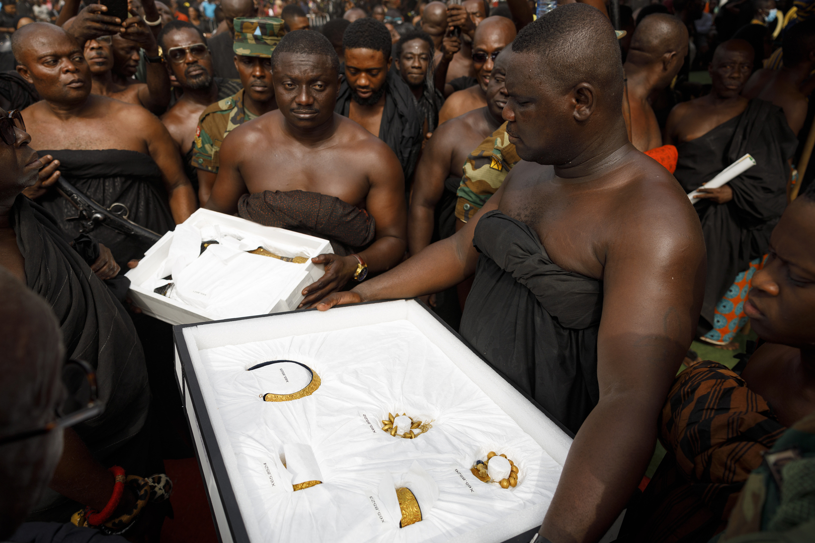 غانا تستعيد قطعا أثرية نهبتها قوات بريطانية قبل 150 عاما (صور)