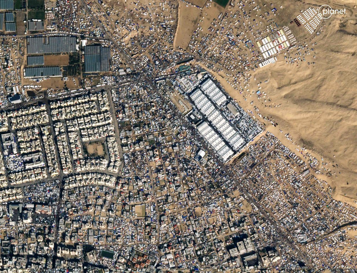 من 200 ألف ساكن إلى 1.5 مليون.. صور أقمار صناعية تظهر آثار الحرب على رفح جنوب قطاع غزة