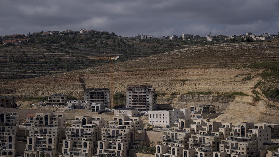تقرير إسرائيلي: زيادة عدد المستوطنين في الضفة الغربية بنسبة 3% تقريبا