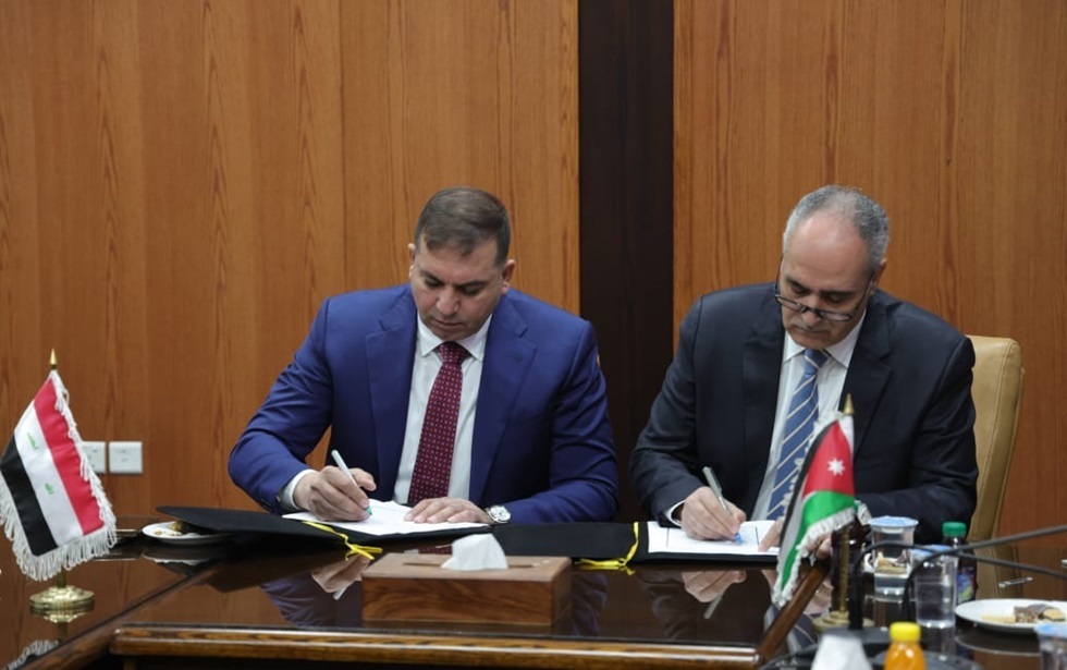 الأردن والعراق يوقعان اتفاقية الربط الكهربائي