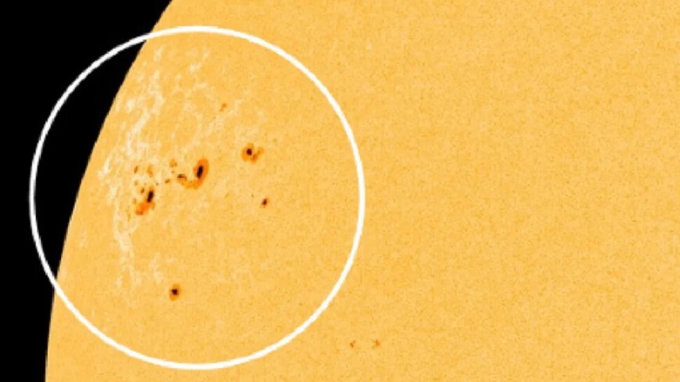 اكتشاف مجموعة من البقع العملاقة على الشمس
