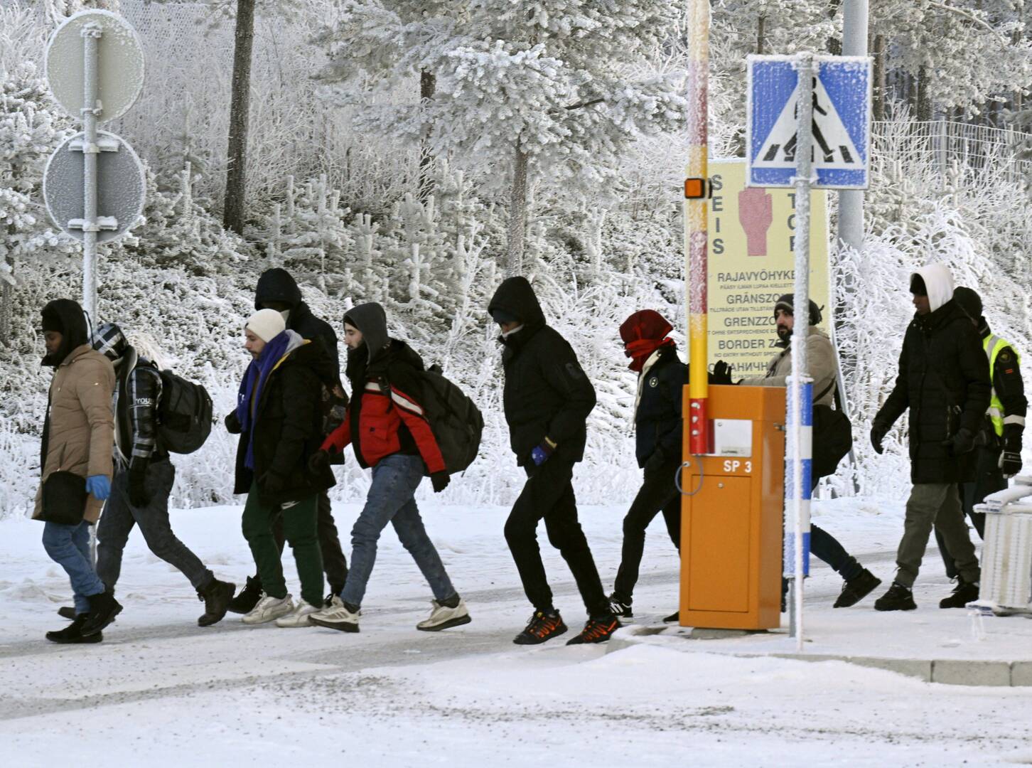 الداخلية الفنلندية تقترح مشروع قانون يحظر حركة اللاجئين داخل البلاد وفي أوروبا