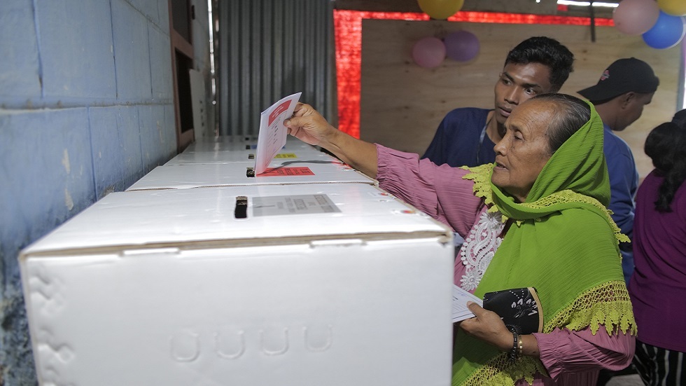 إندونيسيا تصوت في الانتخابات الرئاسية والتشريعية والمحلية