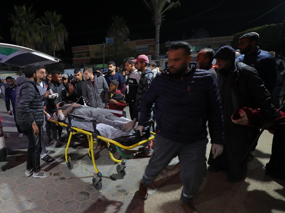وزارة الصحة في غزة: الوضع في مجمع ناصر الطبي كارثي ومقلق للغاية