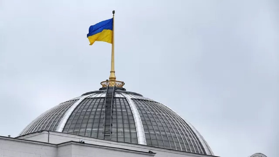 إعلام أوكراني: اتفاق باريس وكييف يتضمن التزام أوكرانيا بمواصلة الإصلاحات