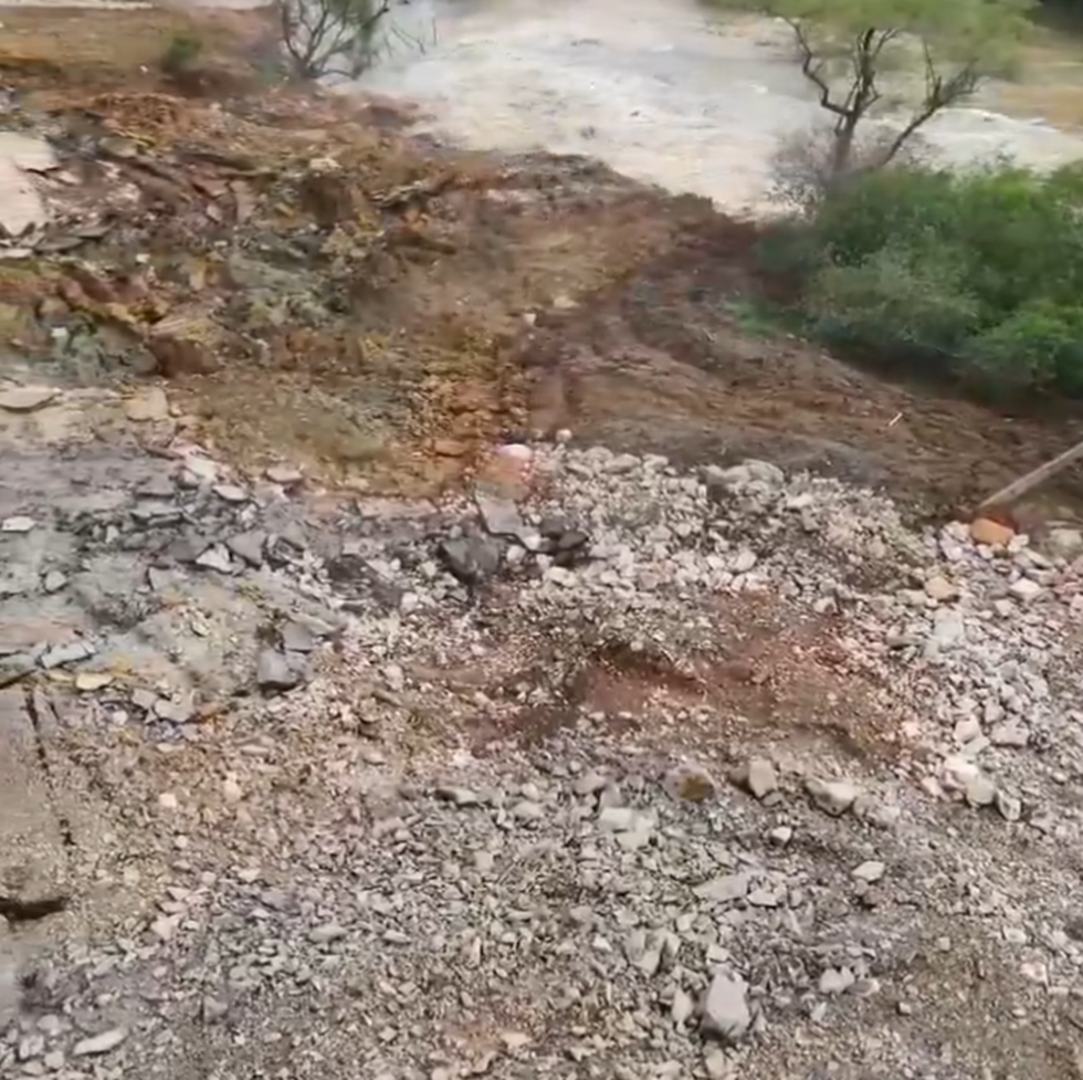 لحظة انهيار أرضي مروع في جنوب البرازيل
