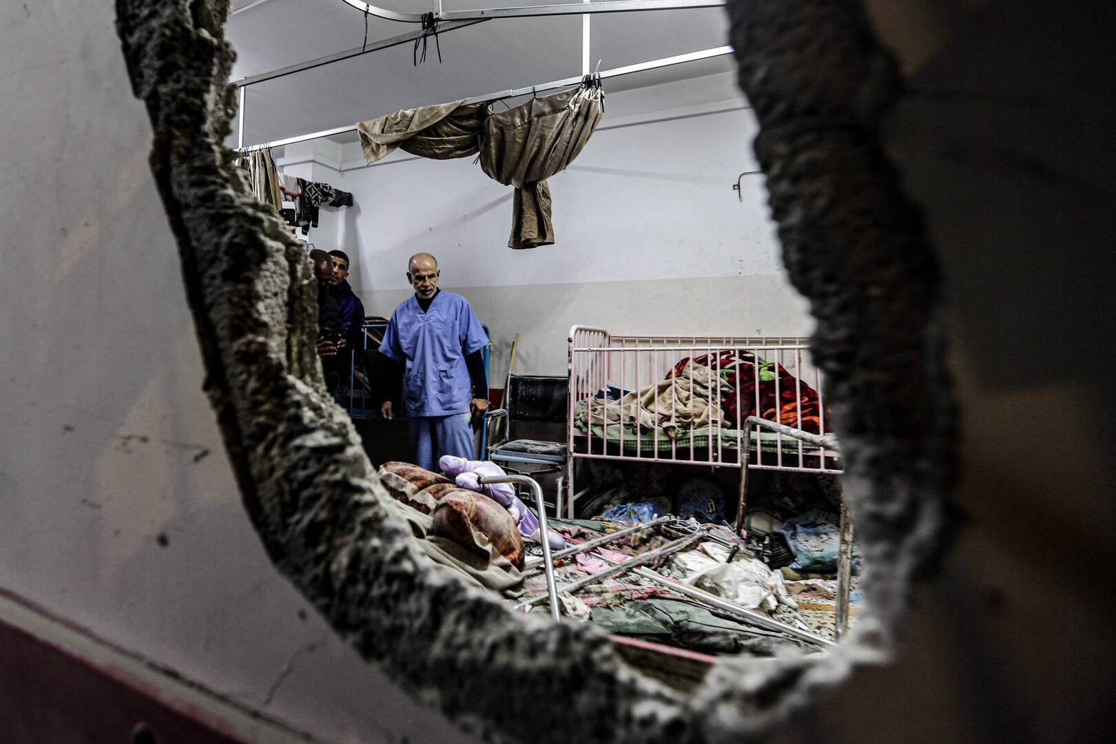 مستشفى ناصر في غزة