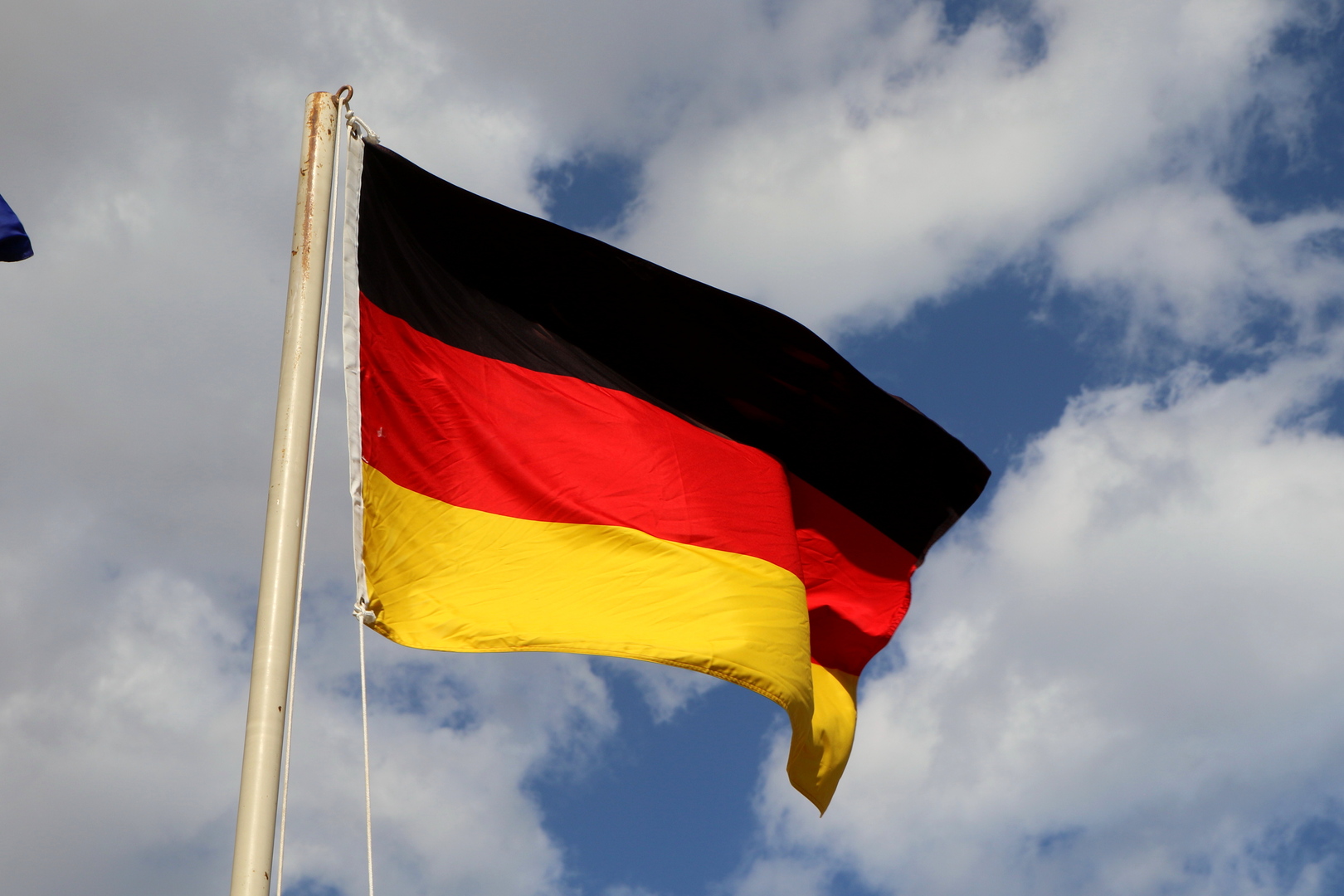 استطلاع: 60% من الألمان يعارضون امتلاك بلادهم أسلحة نووية