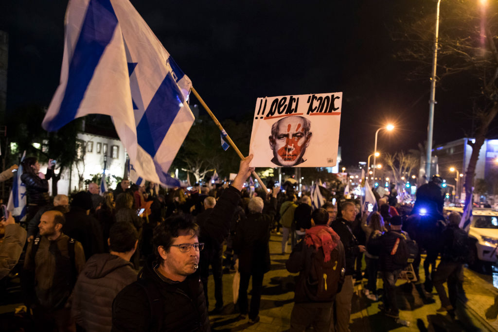 مسؤول سابق في الموساد: نتنياهو أهدر فرصة إنهاء 