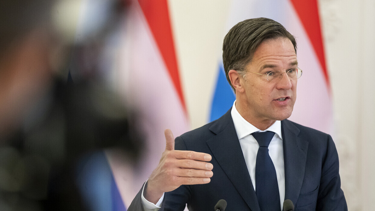 ماسك: لا يحق قانونيا لرئيس وزراء هولندا التوقيع على اتفاقية أمنية مع كييف