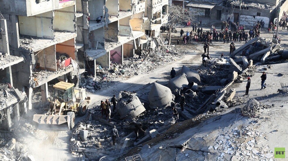 الإعلام الإسرائيلي ينشر مشاهد من الدمار الهائل في بني سهيلا شرقي خان يونس