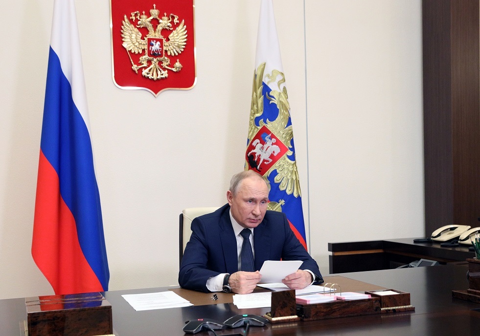 بوتين يعرب عن تقديره لمساهمات حركة "محبي روسيا"