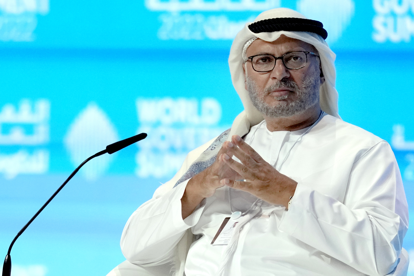 أنور قرقاش المستشار الدبلوماسي لرئيس الإمارات