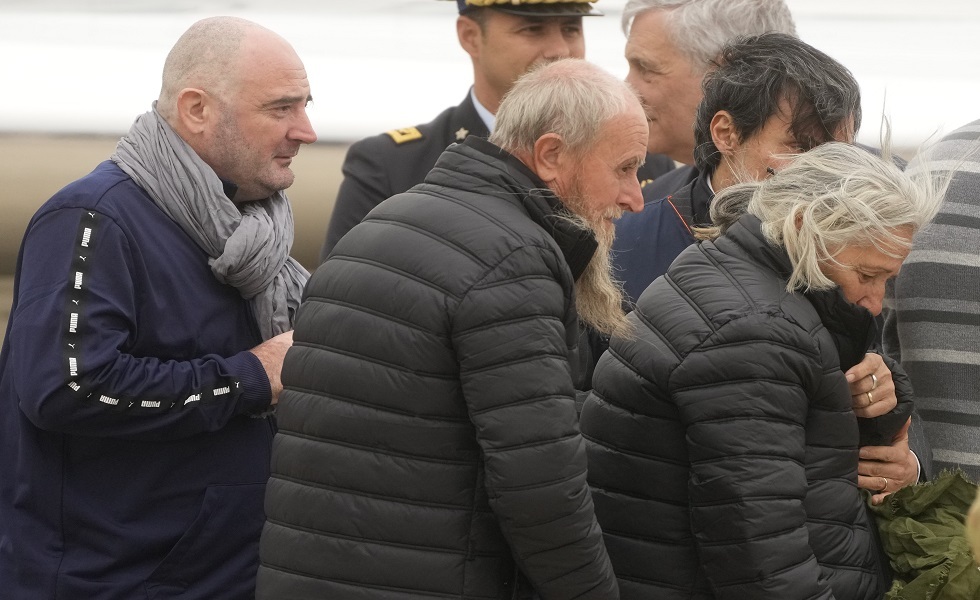 عودة عائلة إيطالية من ثلاثة أفراد إلى روما بعد عامين من الاختطاف في مالي