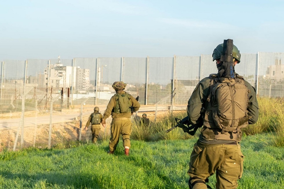 وزير الدفاع الإسرائيلي: الأثمان التي نتكبدها في قطاع غزة باهظة وعلى جميع فئات المجتمع تقاسم الثمن