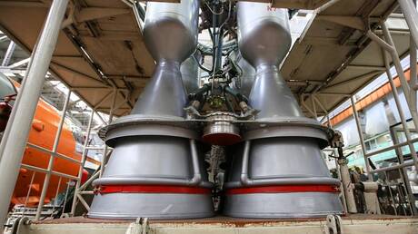 الهند تنتهي من اختبار محرك جديد لصواريخ الفضاء