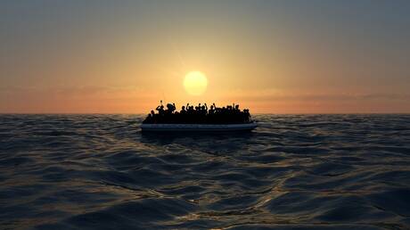 توقيف رجلين لبنانيين بتهمة تهريب 146 لاجئا سوريا إلى قبرص