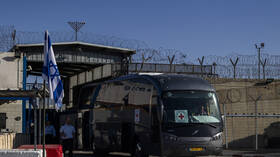 وفاة قيادي أسير من فتح في السجون الإسرائيلية (صورة)