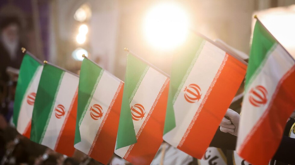 انتهاء التصويت في الانتخابات البرلمانية الإيرانية وبدء فرز الأصوات بشكل مباشر