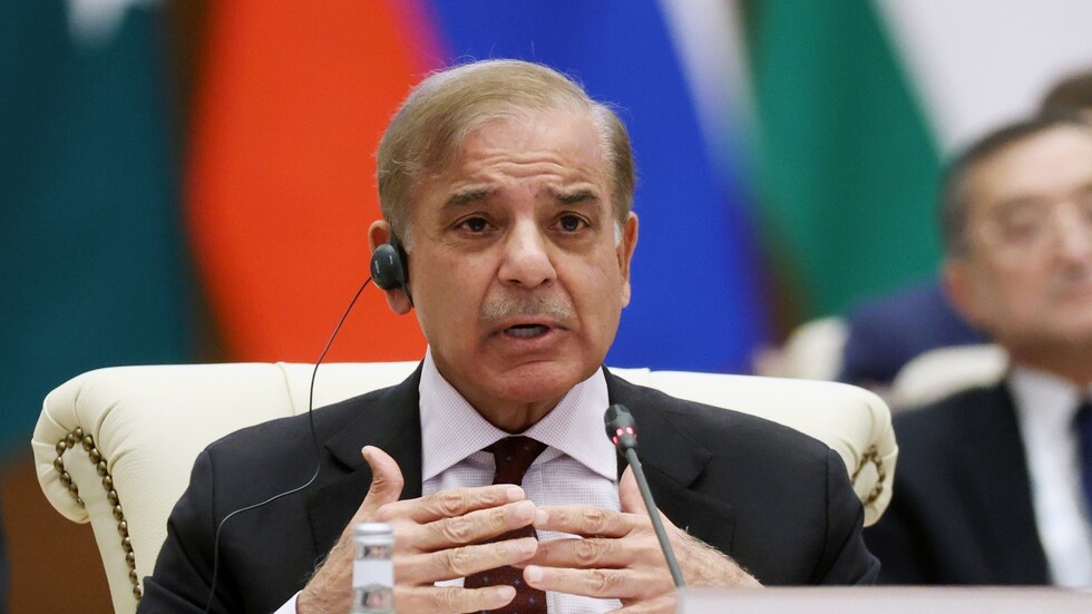 شهباز شريف يؤدي اليمين رئيسا جديدا لوزراء باكستان