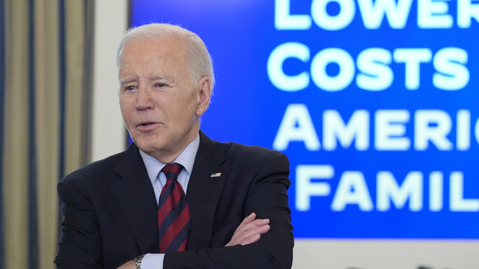 تلفزيون أمريكي: بايدن يخسر في الانتخابات التمهيدية للديمقراطيين في ساموا الأمريكية