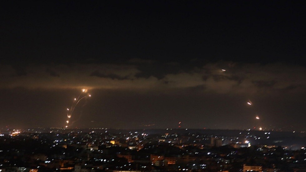 مراسلة RT: إطلاق 3 صواريخ من شمال قطاع غزة باتجاه مدينة سديروت