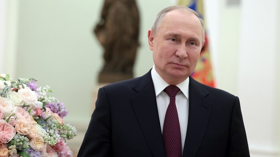 بوتين يهنئ النساء الروسيات بمناسبة يوم المرأة العالمي