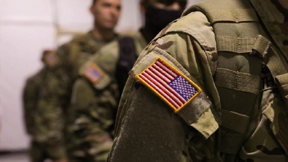 السلطات الأمريكية تعتقل محللا استخباراتيا عسكريا بتهمة نقل معلومات سرية إلى الصين