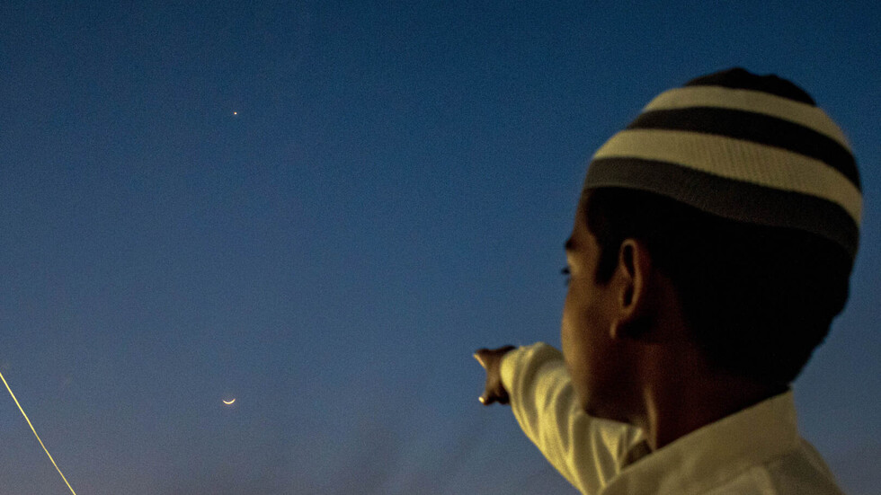 مصر.. "الإفتاء"  تستطلع رؤية هلال رمضان وتعلن موعد أول أيام الصيام