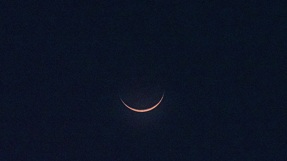 المرصد الفلكي بجامعة المجمعة السعودية: هلال شهر رمضان يبقى ما بين 11-13 دقيقة بعد غروب شمس اليوم
