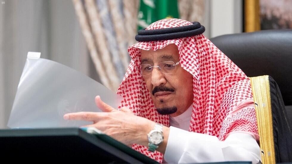العاهل السعودي: يؤلمنا أن يحل شهر رمضان في ظل معاناة الشعب الفلسطيني