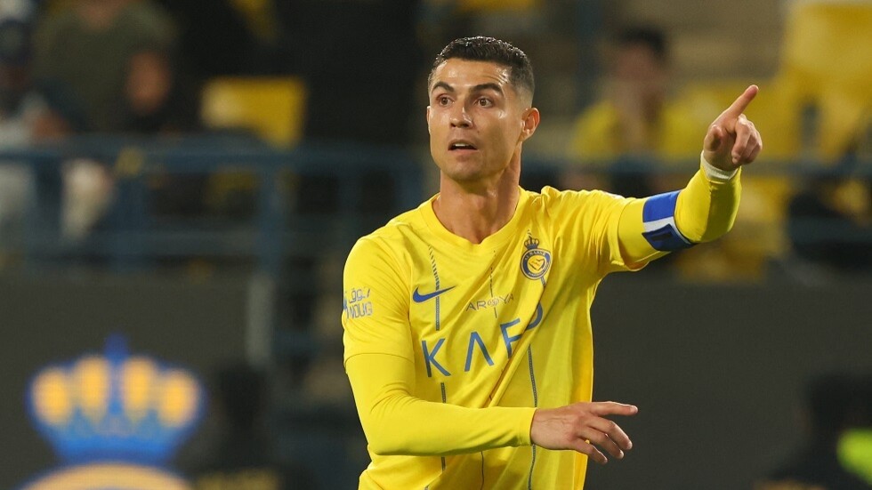 شاهد.. رونالدو يهدر واحدة من أغرب وأغلى الفرص في تاريخه